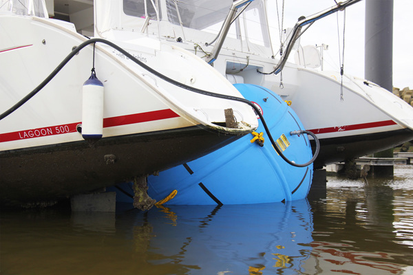 3 Catamaran Reparatie Op Locatie